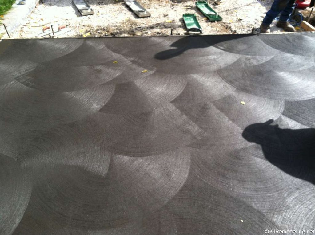 Circle pattern on concrete